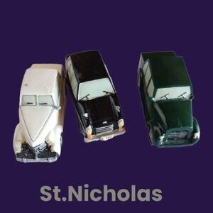 St.Nicholas set of 3 cars green,black,and white
